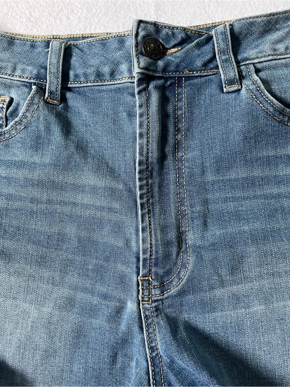 Rewash Raw Hem Distressed Denim Shorts - Blue